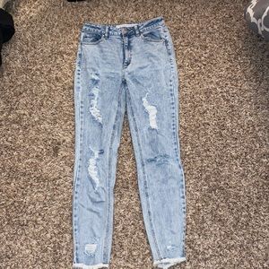 Tinseltown mom jeans